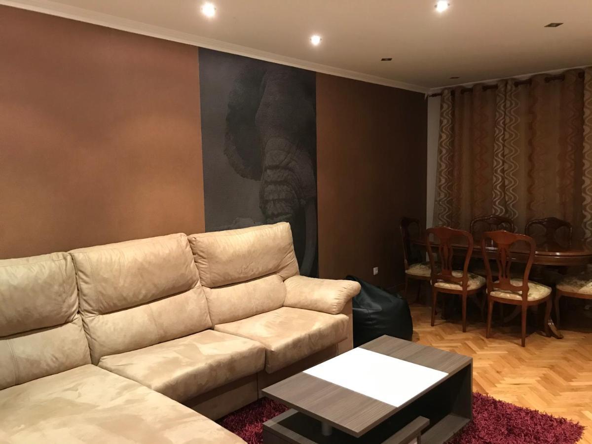 Apartamento turístico iguazu Ribadeo Exterior foto